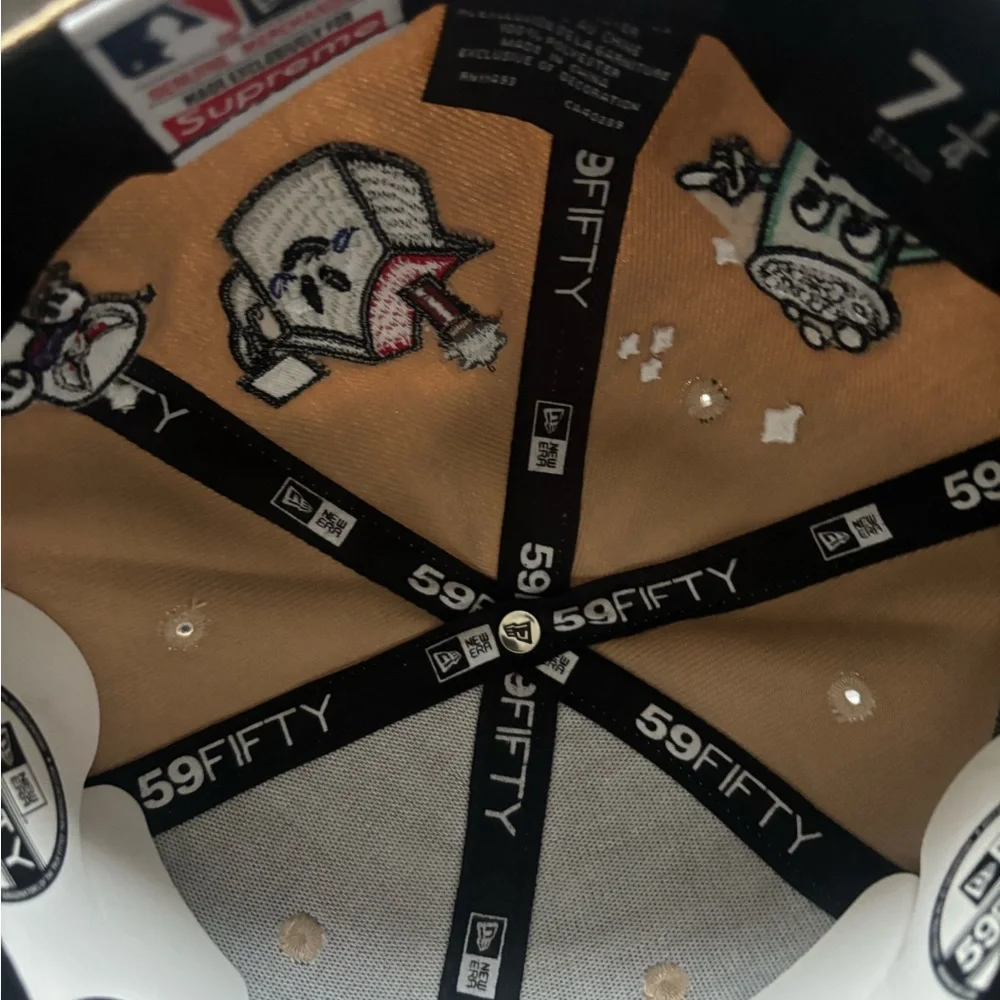 New era supreme hat White 'S' Logo - Picture 5 of 6